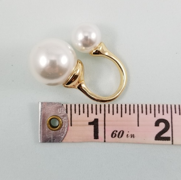 🆕 Double Pearl Statement Ring - Picture 5 of 6